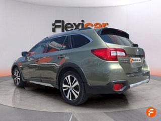 Subaru Outback 2.5i Executive Silver Edition CVT AWD