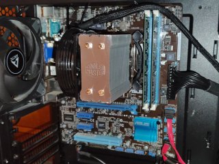 Scheda Madre Asus + CPU Intel i7 2600 + RAM