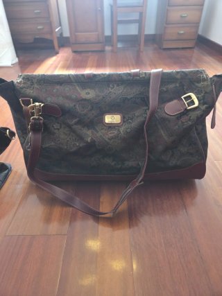 Conjunto 3 Bolsas de Viaje Marrón y Negro