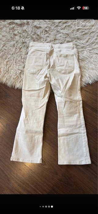 Pantalones blancos eseoese