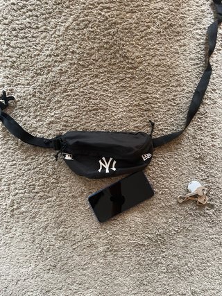 Riñonera New Era NY Yankees Negra