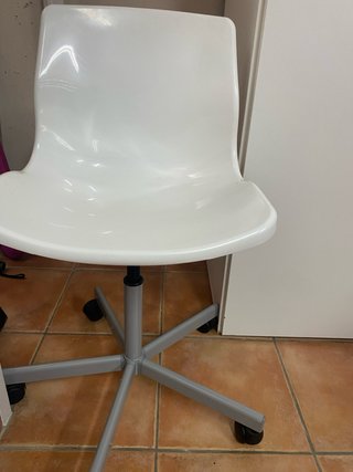 Silla de oficina blanca PVC