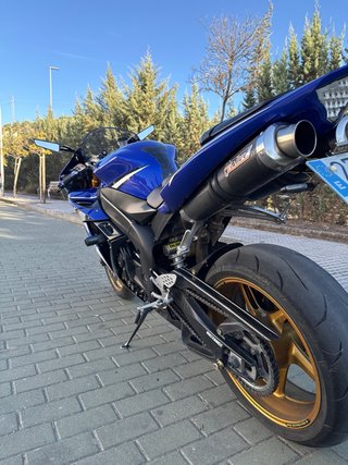 Yamaha R1 2006
