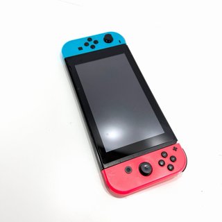 Console Nintendo Switch Unpatched con cavi