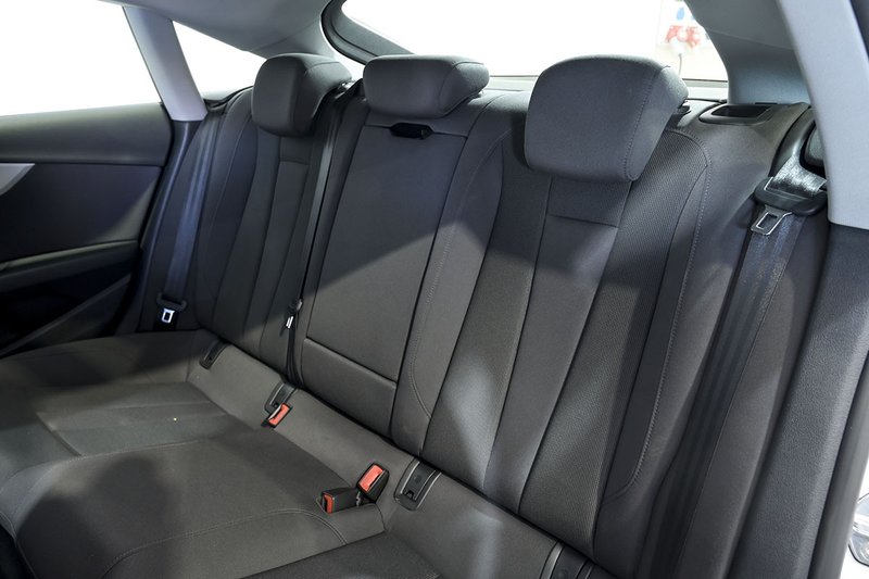 Audi A5 2022, foto 16