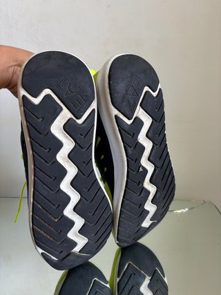 Zapatillas Emporio Armani Negras y Amarillas