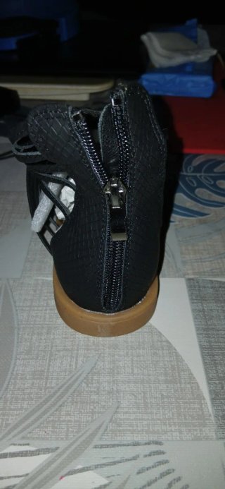 Sandalias romanas negras y marrones talla 36