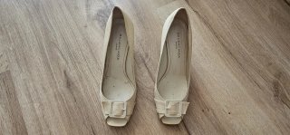 Zapatos Balenciaga Beige Talla 37