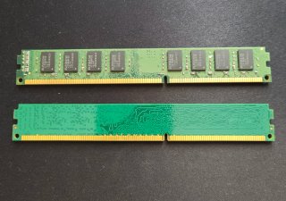 2 Memorie RAM Kingston KVR DDR3
