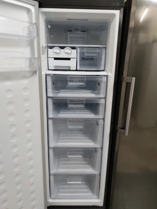 Pack de frigorífico y Congelador Samsung 180x60cm