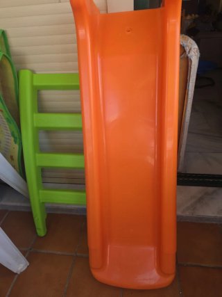 Resbaladilla de piscina