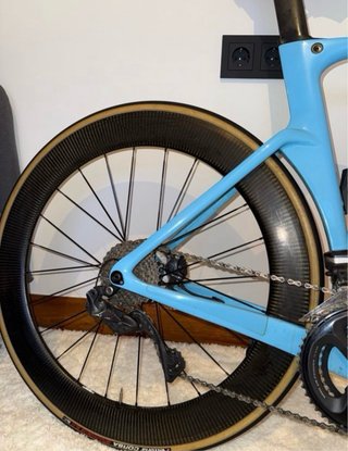 Bicicleta de carretera Metta Eolo Azul