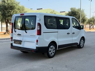 RENAULT Trafic Combi 9 2.0dCi Energy Blue