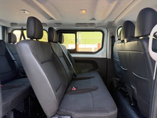 RENAULT Trafic Combi 9 2.0dCi Energy Blue