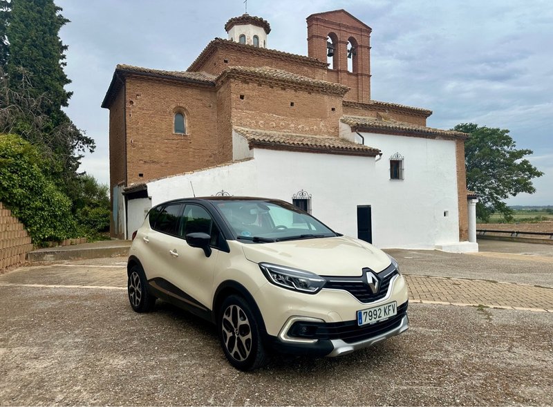 Renault Captur - foto 1