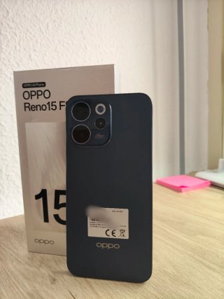 Vendo un OPPO 15 FS 5G completamente nuevo