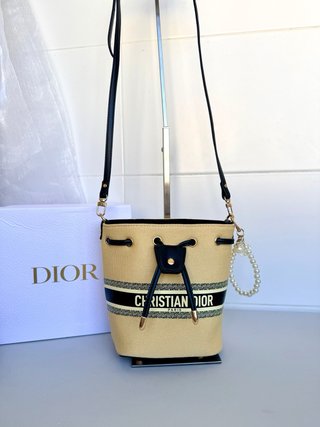 Neceser Dior Beige y Negro
