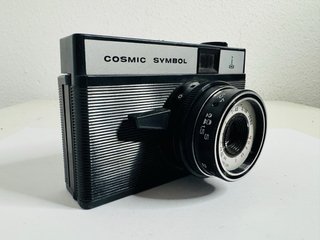 Cámara Lomo Cosmic Symbol 35mm