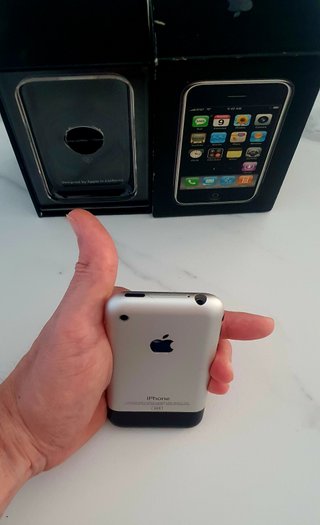 Apple IPhone 2G 8GB 1st generation (Sbloccato)