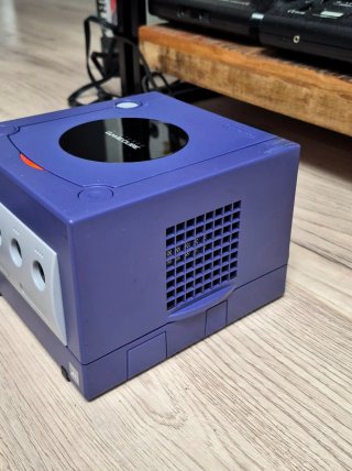 Console Nintendo GameCube Viola