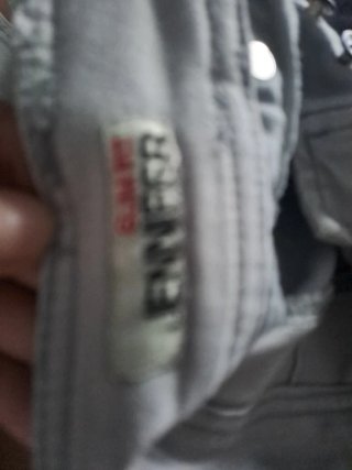 Pantaloni grigi