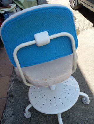 Sillón de estudio azul