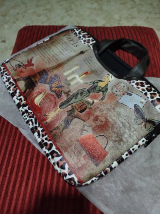Funda para tablet Paris