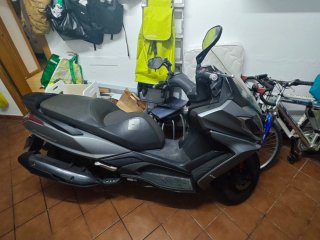 Scooter Kymco 350cc Maxi Scooter