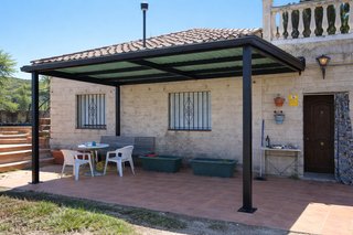 Panel Sándwich | Porches | Pérgolas | Estructuras