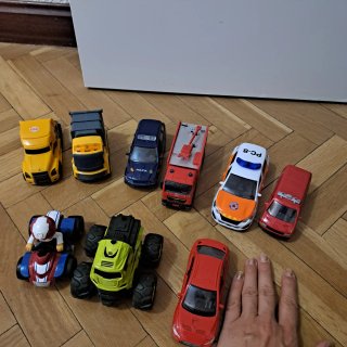 Lote de coches de juguete