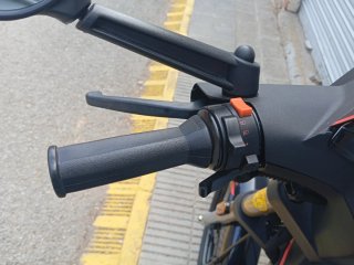 Derbi Variant Start 5 Negra/Roja