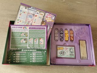 Juego Virus Roll & Write