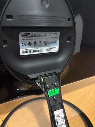 Monitor Samsung 17 Full HD