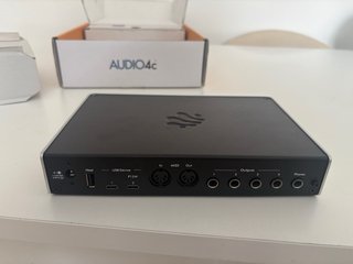 iConnectivity Audio4c Interfaz Audio/MIDI