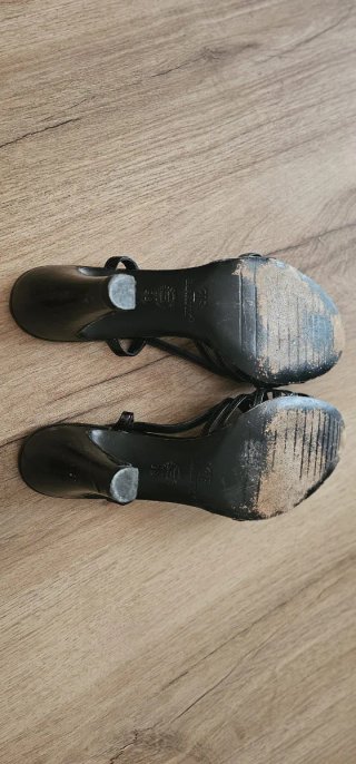 Sandalias Farrutx Tacón Negro