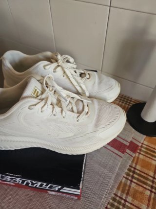 Zapatillas Fila Beige
