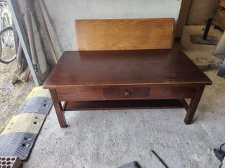 Mesa de salón madera maciza con 2 cajones