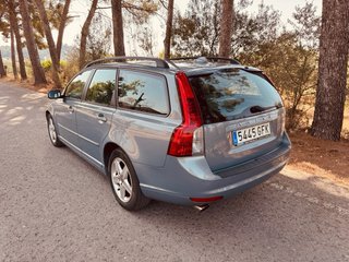 Volvo V50 d5