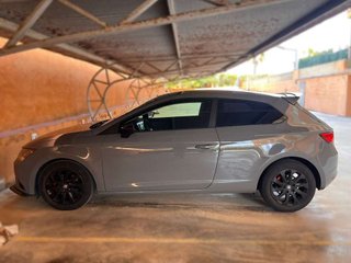 SEAT leon