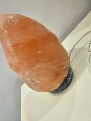 Lámpara de sal del himalaya