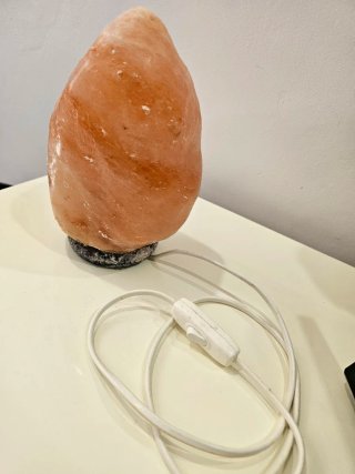 Lámpara de sal del himalaya