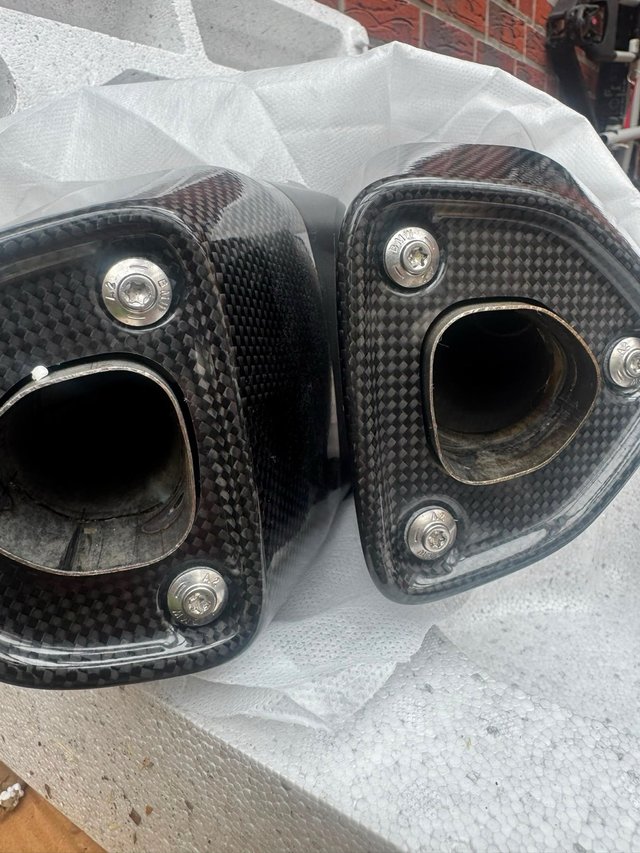 Escape Akrapovic BMW R1300GS GRIS
