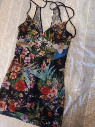Vestido corto estampado mujer