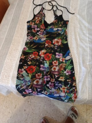 Vestido corto estampado mujer