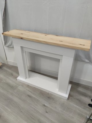 Chimenea Decorativa  de madera en  blanco y madera