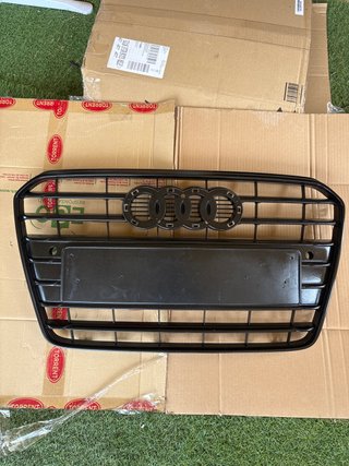 Parrilla Audi A5 B8.5 Negra