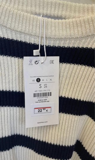 Jersey Bershka Rayas Blanco y Negro