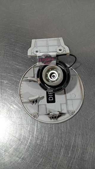 TAPA EXTERIOR COMBUSTIBLE Hyundai ix35 (EL/LM)(2010->)