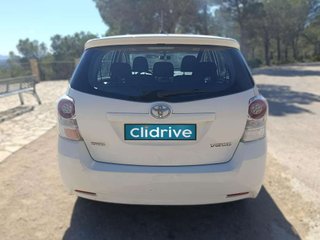 TOYOTA verso