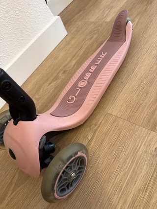 Patinete Globber 3 ruedas rosa